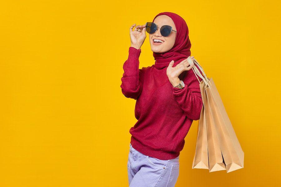 ilustrasi wanita berbelanja (pexels.com/bangunstockproduction)