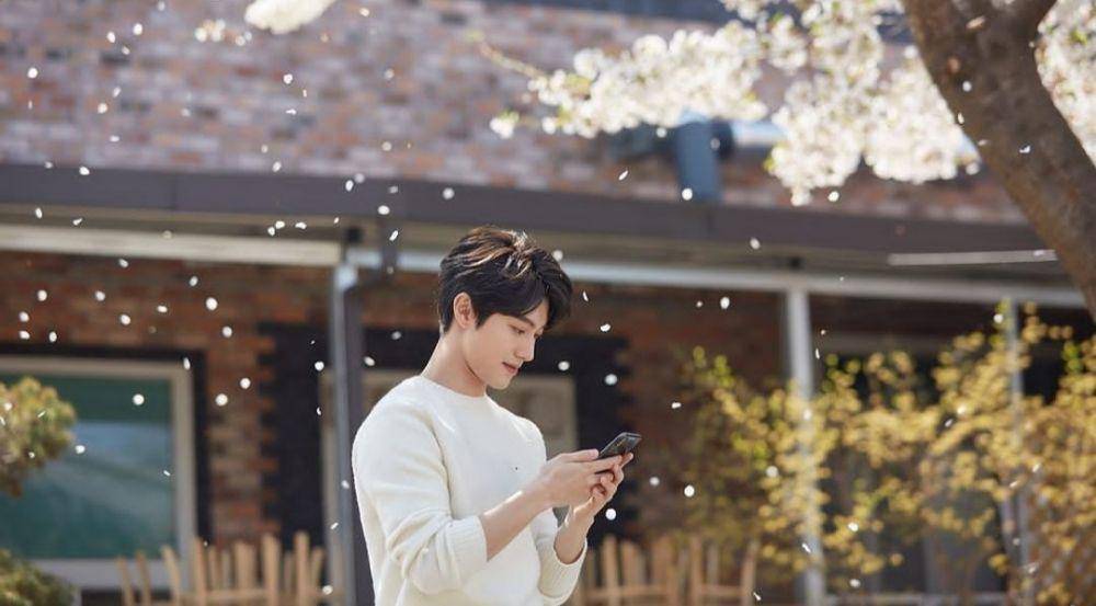 Kwak Dong Yeon (instagram.com/kwakdongyeon0/)