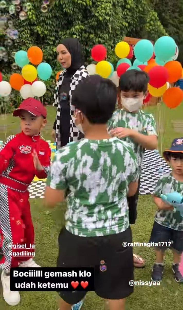 Ulang tahun Kanaka anak Tya Ariesta (instagram/tya_ariestya)