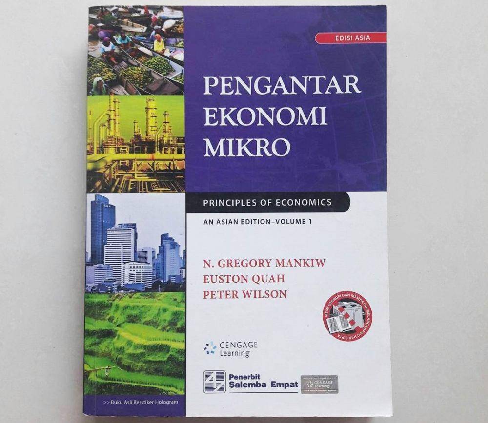 Cover buku Pengantar Ekonomi Mikro (instagram.com/obralbukusurabaya)