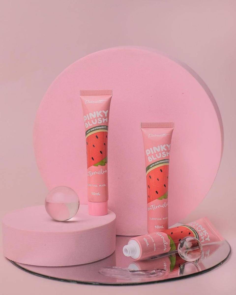 Pinkroulette Pinky Blush Watermelon Sleeping Mask (instagram.com/pinkroulette.id)