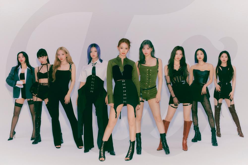 Siapa Member TWICE Terkaya? Intip Urutan dan Sumber Hartanya