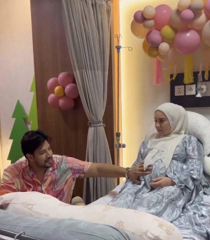 Irish Bella lahiran anak keempat. (instagram.com/ammarzoni)