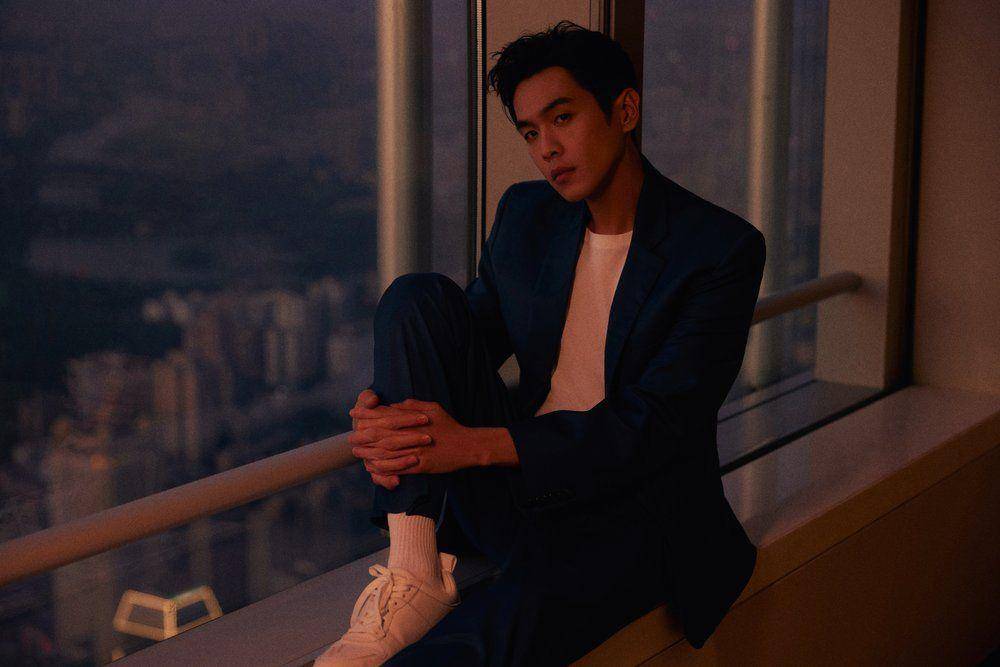 Zhang Ruo Yun (weibo.com/张若昀STUDIO)