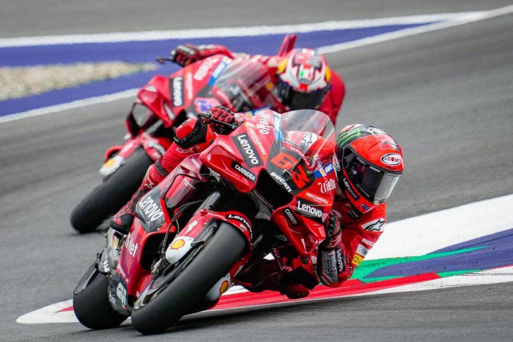 Francesco Bagnaia Cetak Hattrick, Imbangi Rekor Rossi dan Stoner