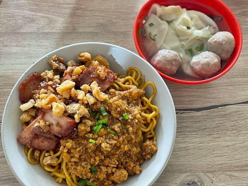 Mie ayam Kejaksaan (instagram.com/bionationology)