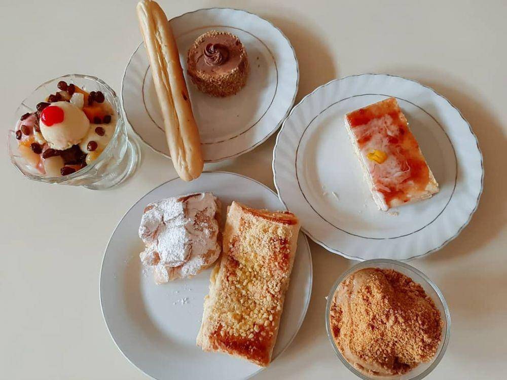 Aneka pastry di Sumber Hidangan (instagram.com/arumsilviani)