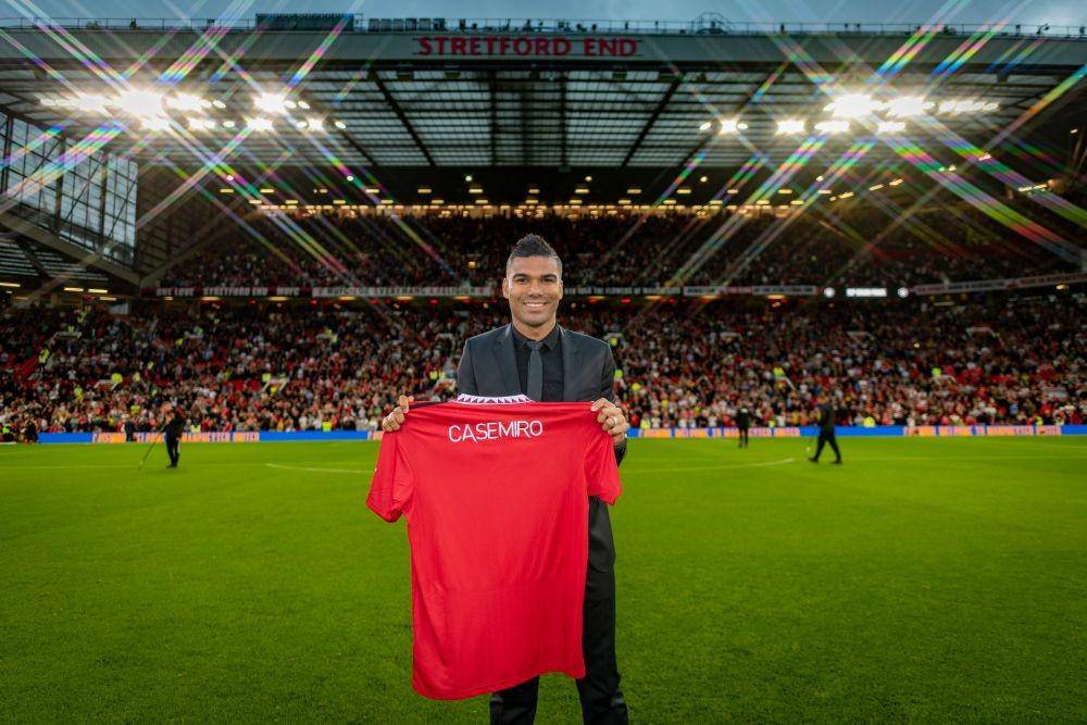 Casemiro saat dikenalkan oleh Manchester United (twitter.com/ManUtd)