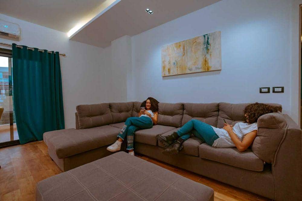 ilustrasi bertamu (pexels.com/vii wolves)