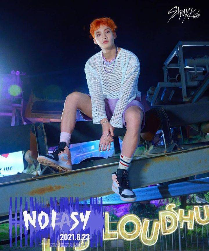 OOTD Bang Chan Stray Kids (instagram.com/jypstraykids)