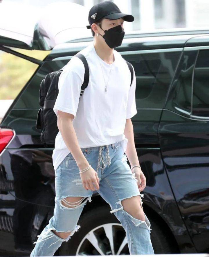 OOTD Bang Chan Stray Kids (instagram.com/channiexbang)