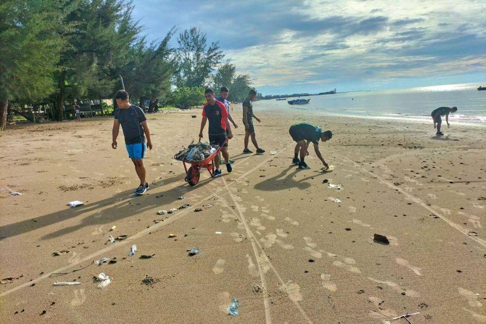 Potret Pantai Kayu Angin di Sebatik (peloporwiratama.co.id)