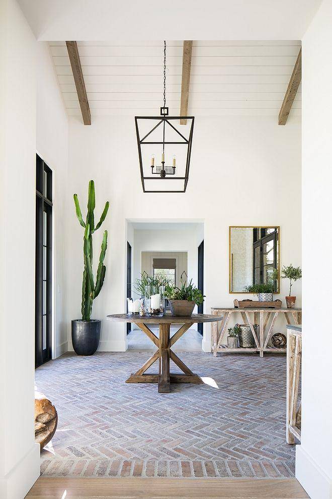 ide lantai untuk entryway (homebunch.com)