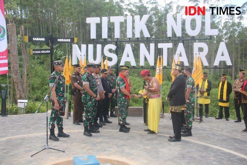 Kunjungi IKN, Kasad Dianugerahi Gelar dari Kesultanan Paser