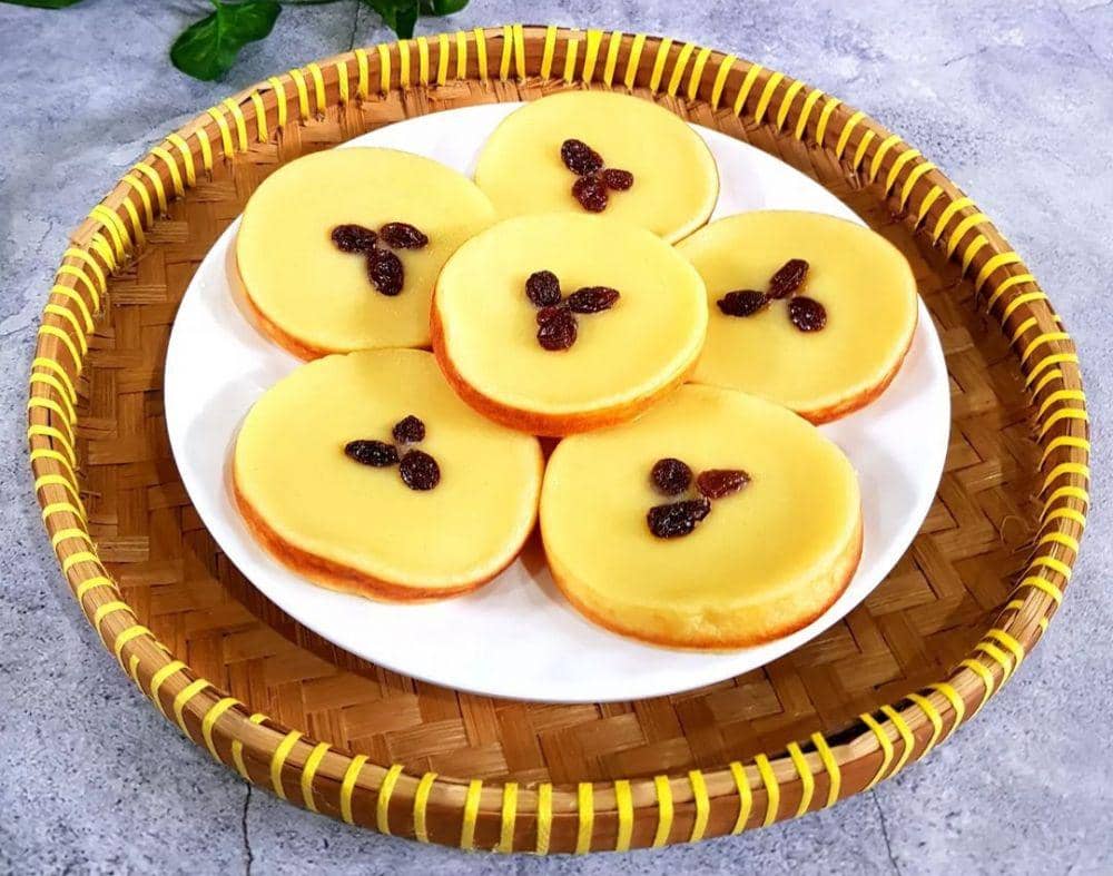 kue lumpur kentang (instagram.com/nusi_kwan)