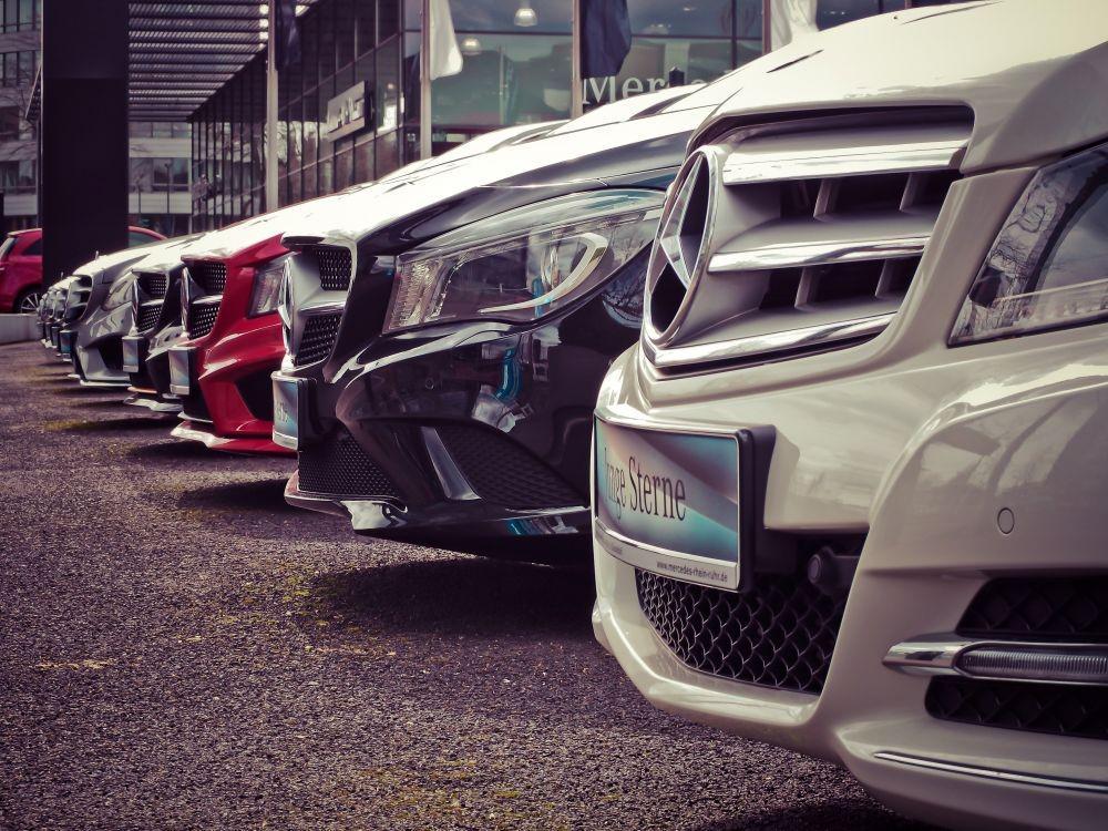 10 Rekomendasi Sewa Mobil Malang, Harga Mulai Rp300 Ribuan!