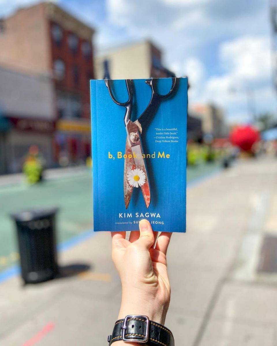 novel B, Book, and Me (instagram.com/thisisabookclub)