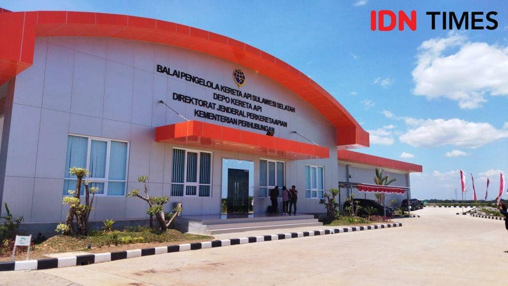 Depo Kereta Api Kabupaten Maros. (IDN Times/Aan Pranata)