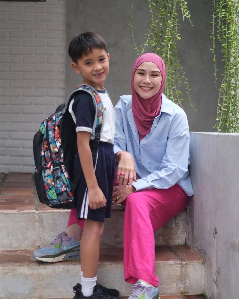 Zaskia Adya Mecca dan buah hati (instagram.com/zaskiadyamecca)