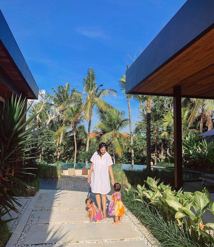 Keluarga Tasya Kamila di Bali (instagram.com/talitawb)