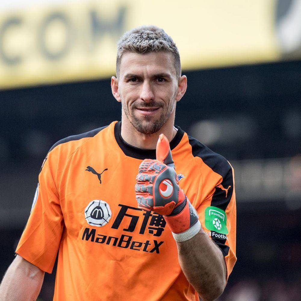 Vicente Guaita saat berseragam Crystal Palace (instagram.com/vguaita_13)