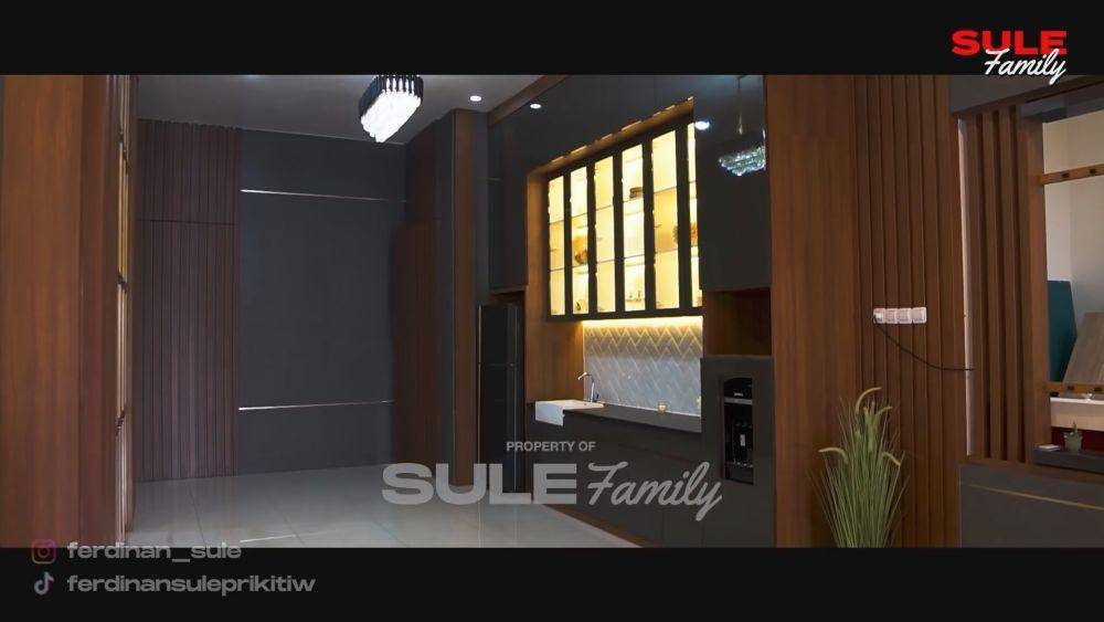 potret rumah Sule usai renovasi (youtube.com/sulefamily)