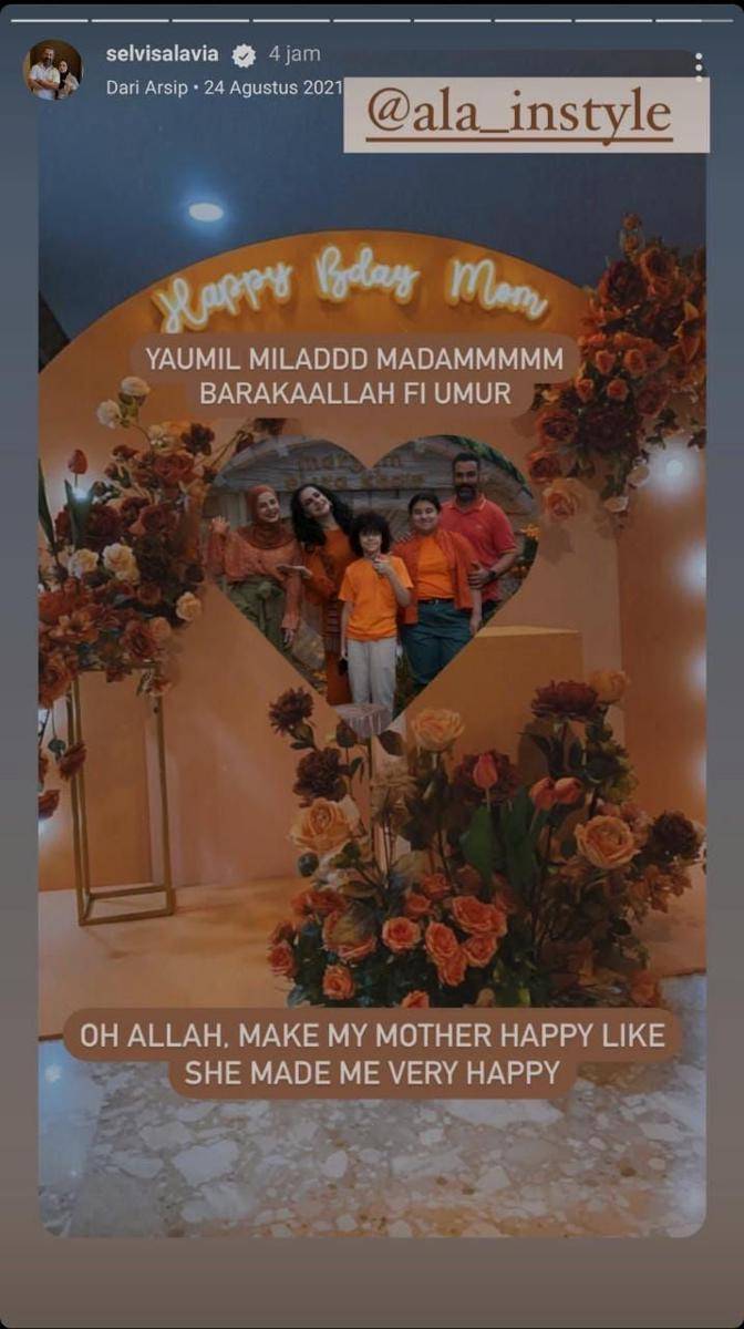 Unggahan kakak Tasyi Athasyia (instagram.com/selvisalavia)