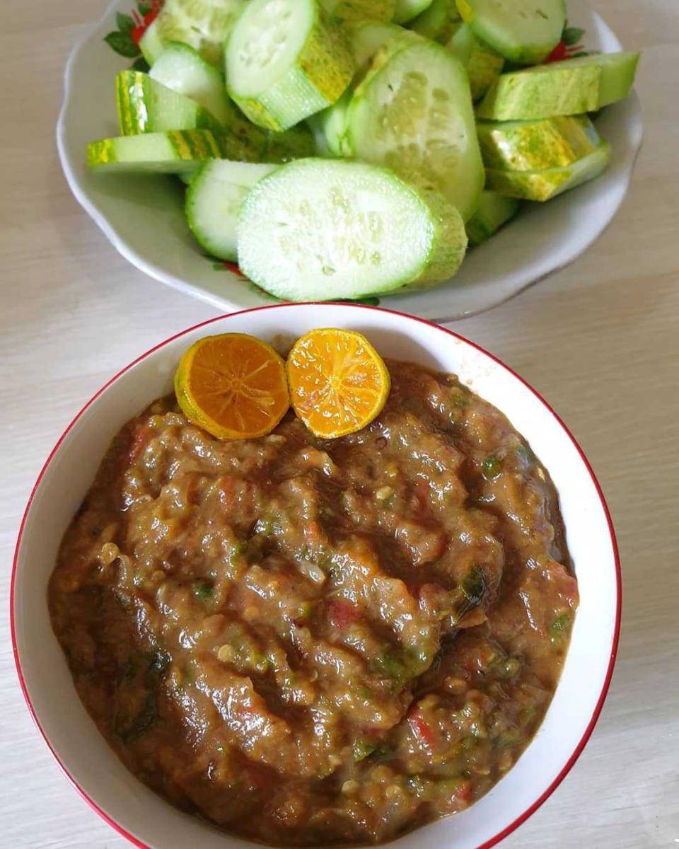 sambal terasi goreng (instagram.com/yantiliaw)