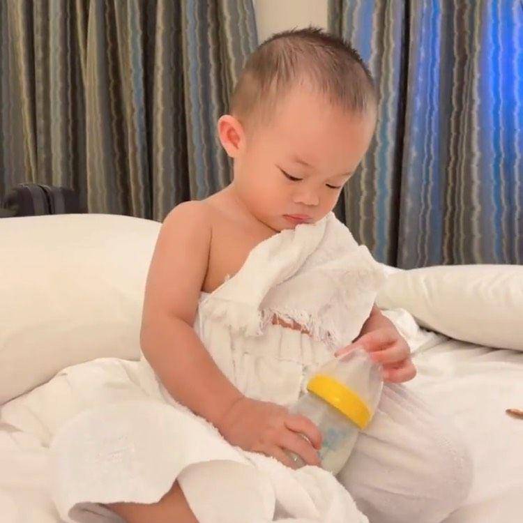 potret Shaka anak pertama Rey (instagram.com/dindahw)
