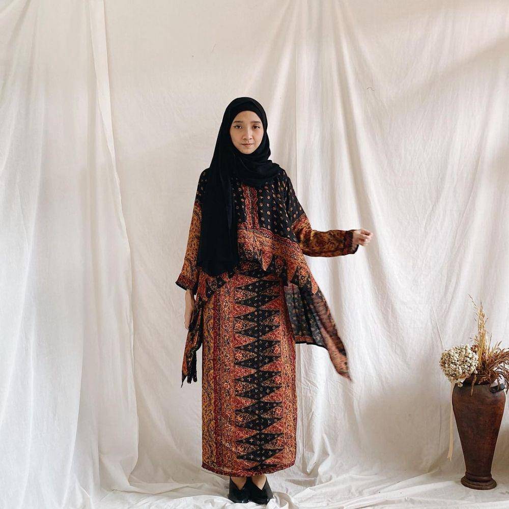 OOTD batik hijab untuk kondangan (instagram.com/citraamr)