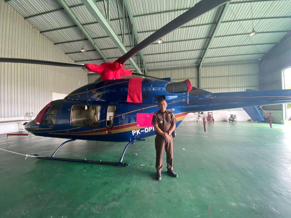 Kejaksaan Agung Sita Helikopter Surya Darmadi (dok. Kapuspenkum Kejagung)