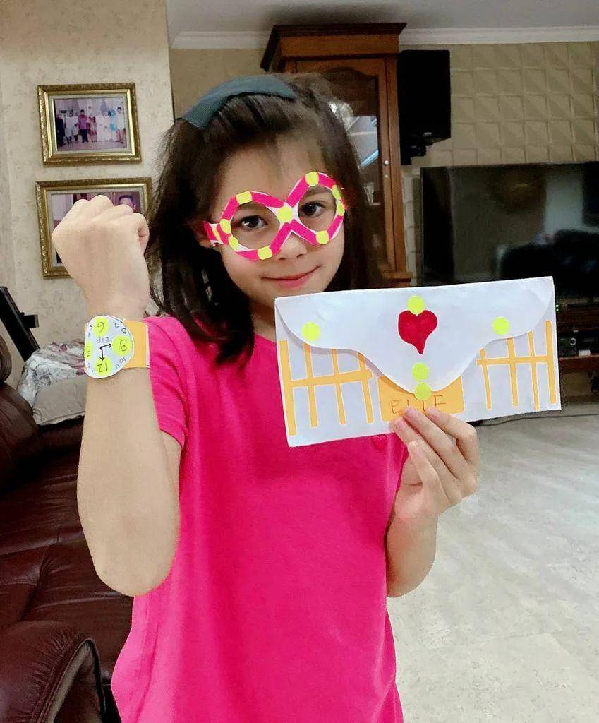 Elif Kayla Perk (instagram.com/cici_faramida)