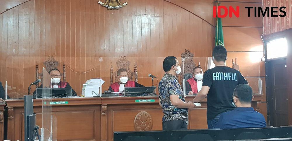 Sidang Doni Salmanan, Jaksa Hanya Hadirkan Dua Saksi