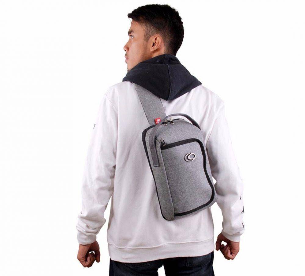 Ozone | Ransel Tablet 8 inci (shopee.co.id/sigantengshop)