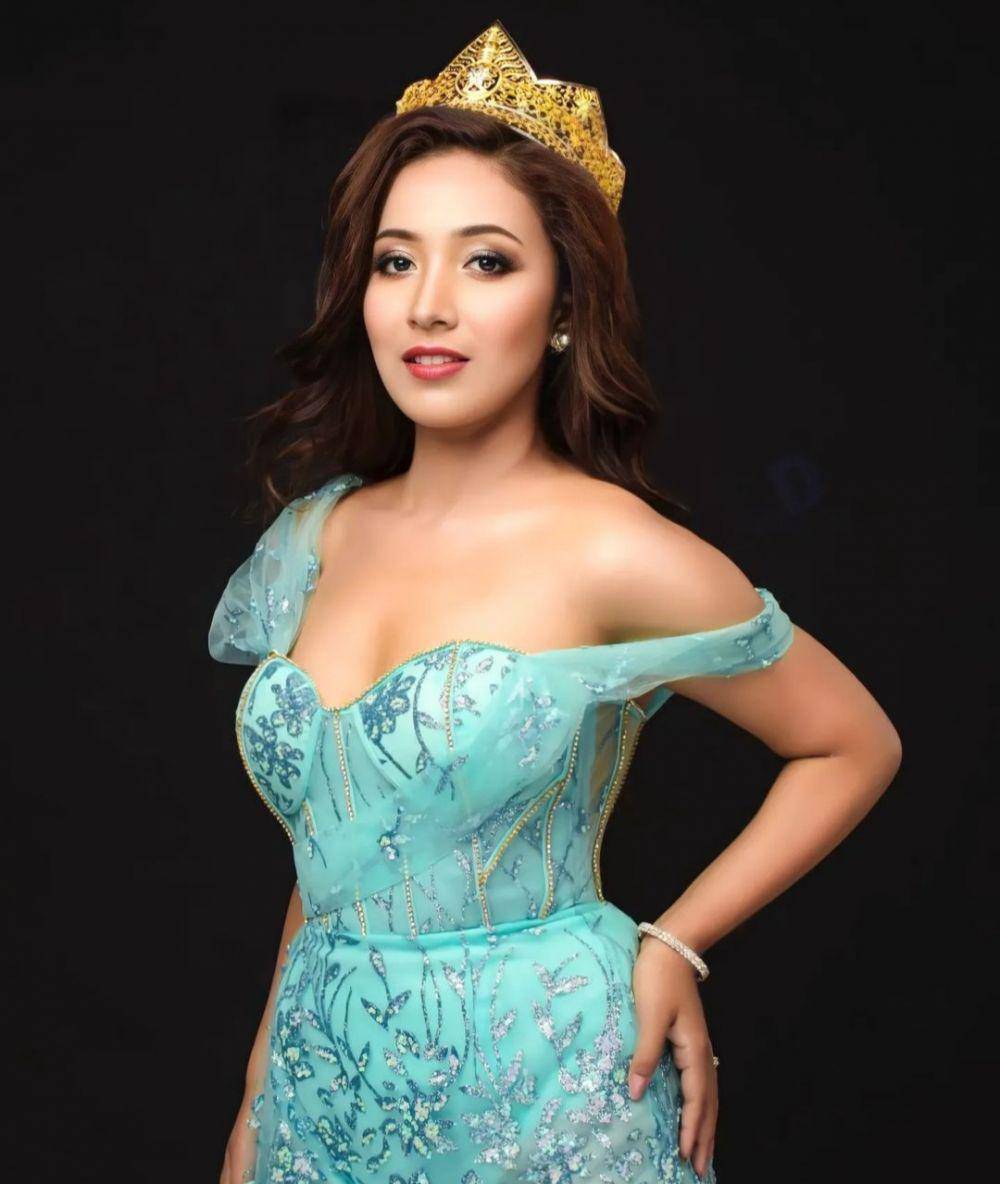 Sareesha Shrestha (instagram.com/missnepalearth)