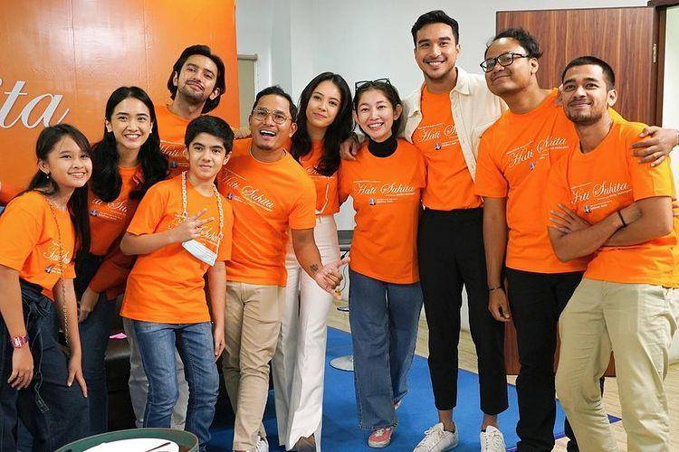 momen press conference film Hati Suhita (instagram.com/starvisionplus)