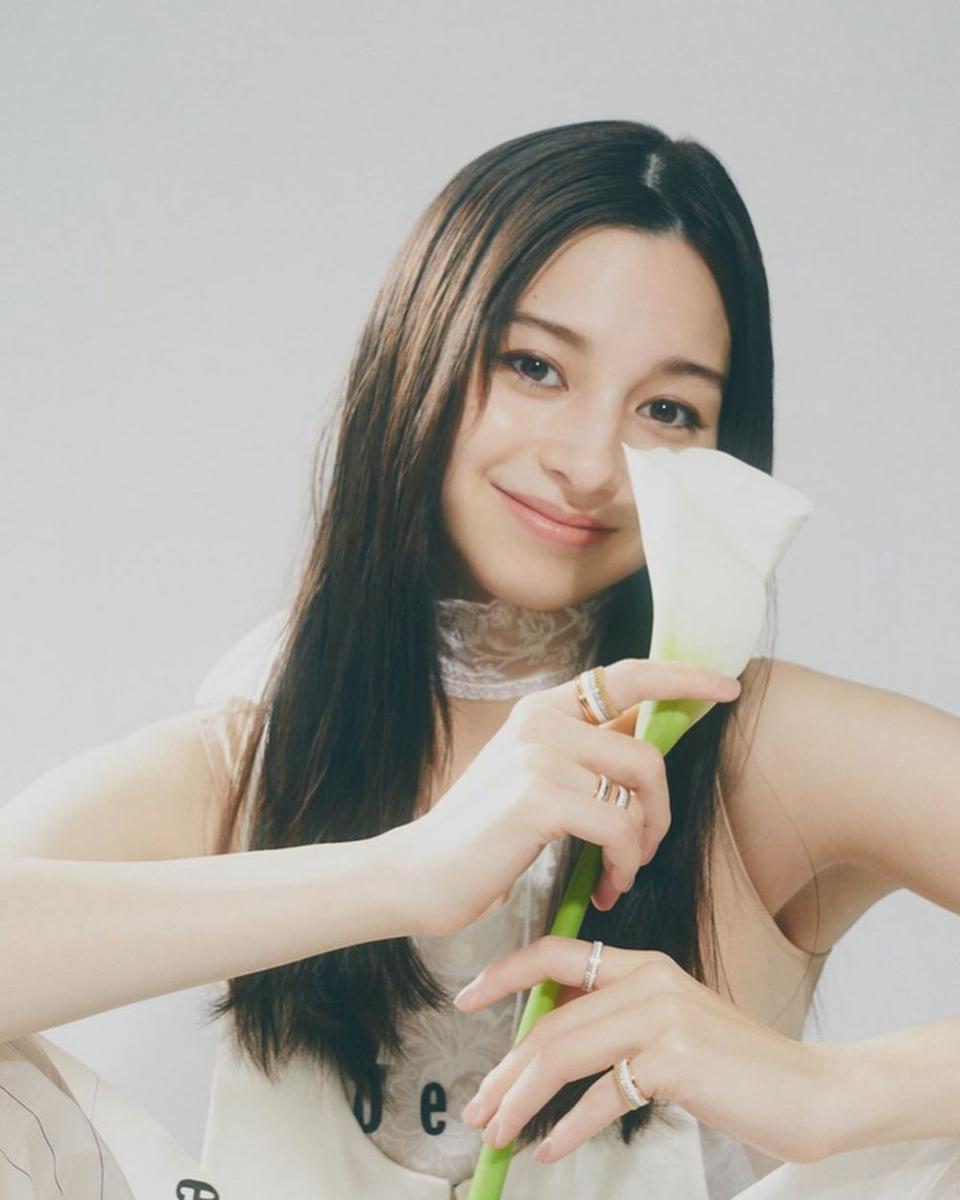 Ayami Nakajo (instagram.com/nakajo_ayami)