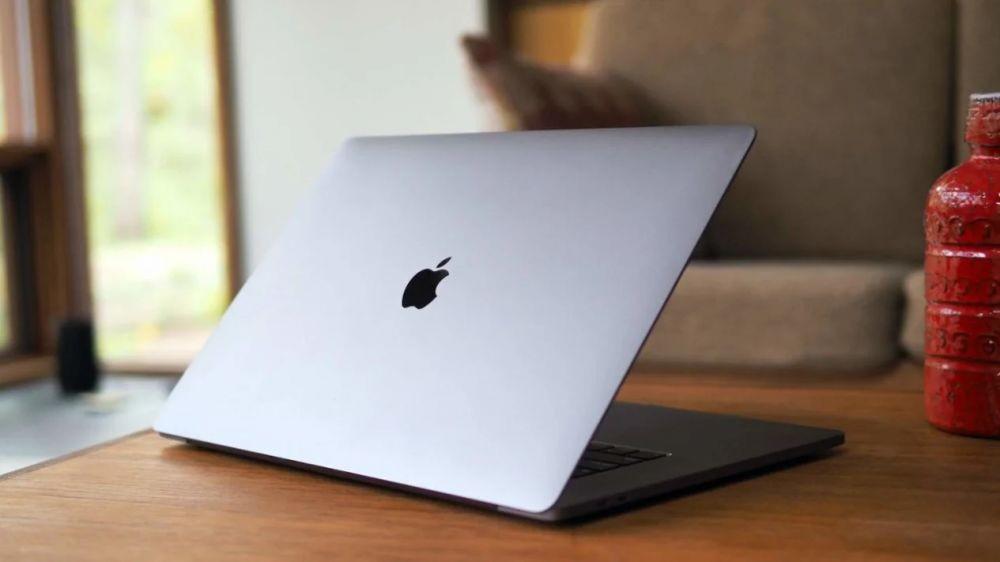 Jangan Berhenti Nabung! Kamu Bisa Dapat Gadget-Gadget Keren Ini