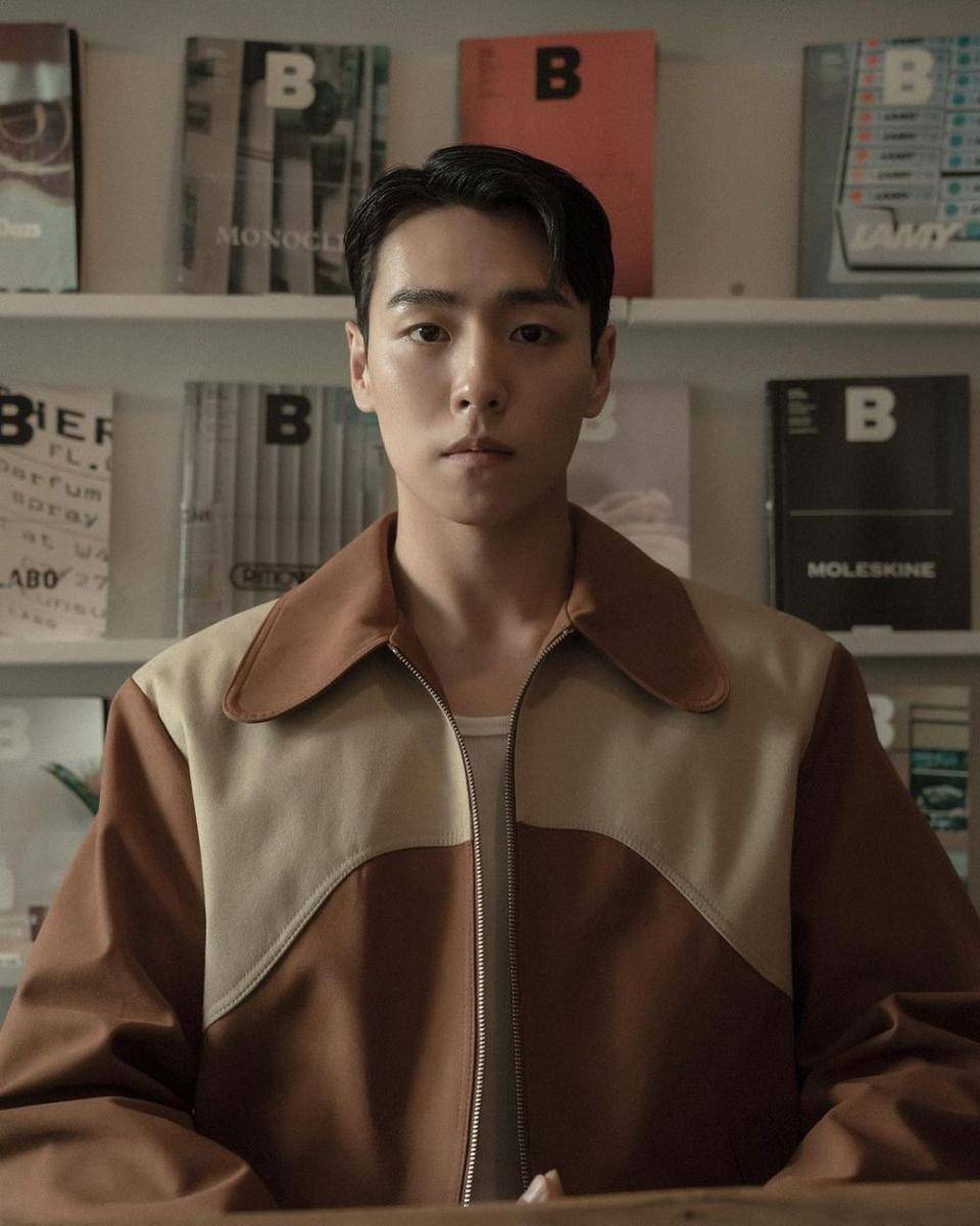 Lee Hyun Woo(instagram.com/hihyunwoo)