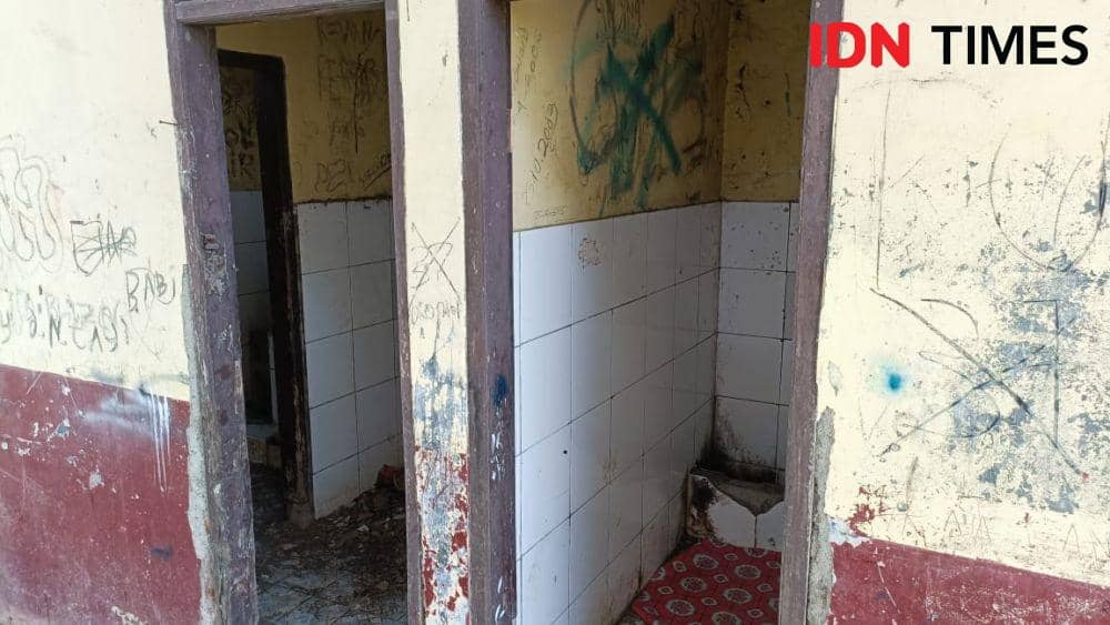 Kondisi bangunan SDN Sukadaya 02. (IDN Times/Imam Faishal)