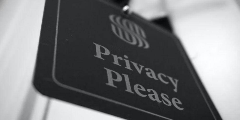 ilustrasi kata privasi (unsplash.com/Jason Dent)
