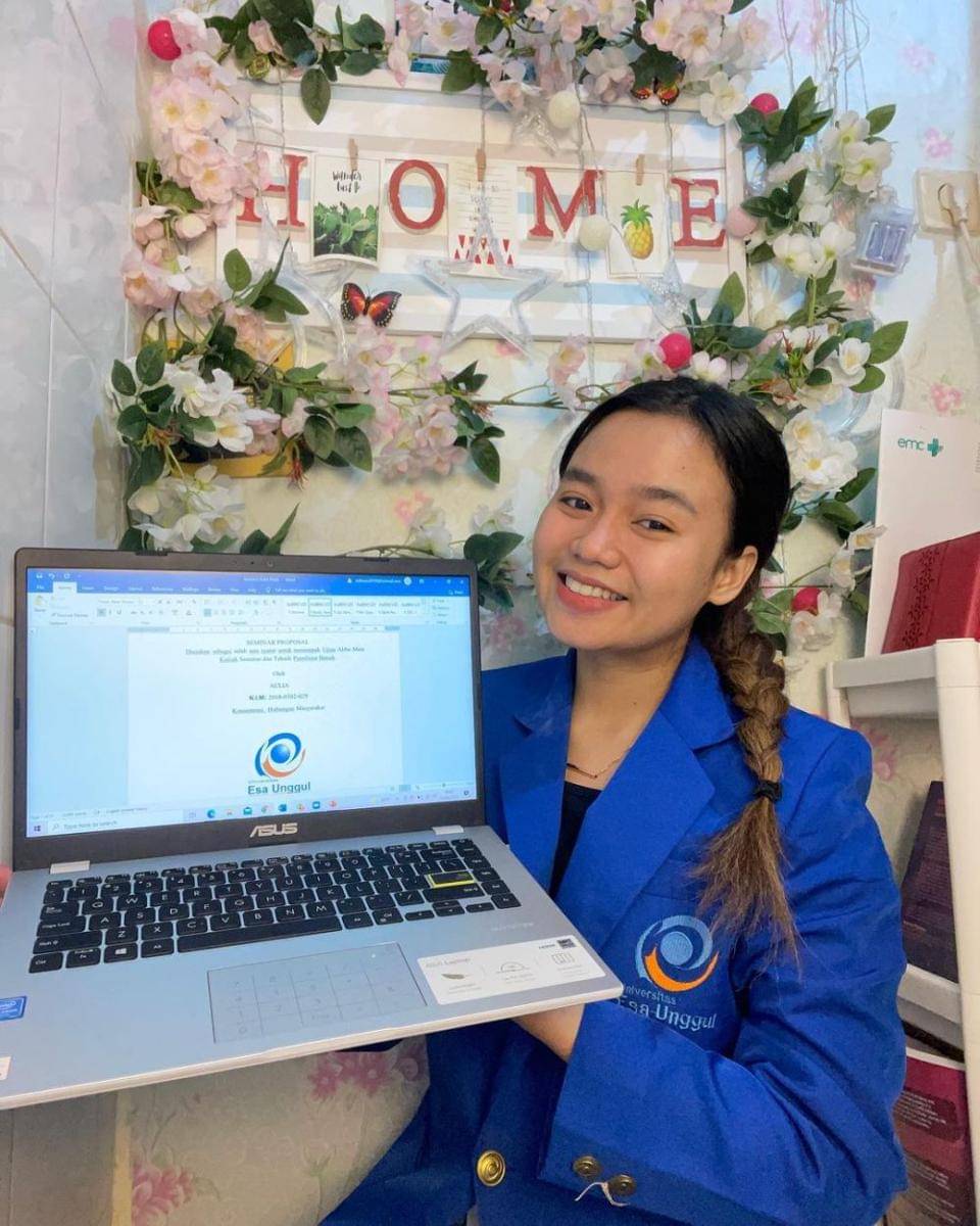 Aulia DA (instagram.com/da4_aulia)