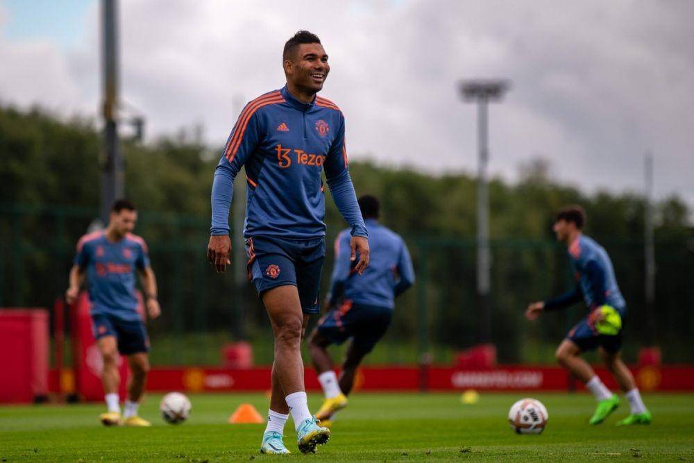 Casemiro saat mengikuti latihan bersama Manchester United. (Twitter/@ManUtd).