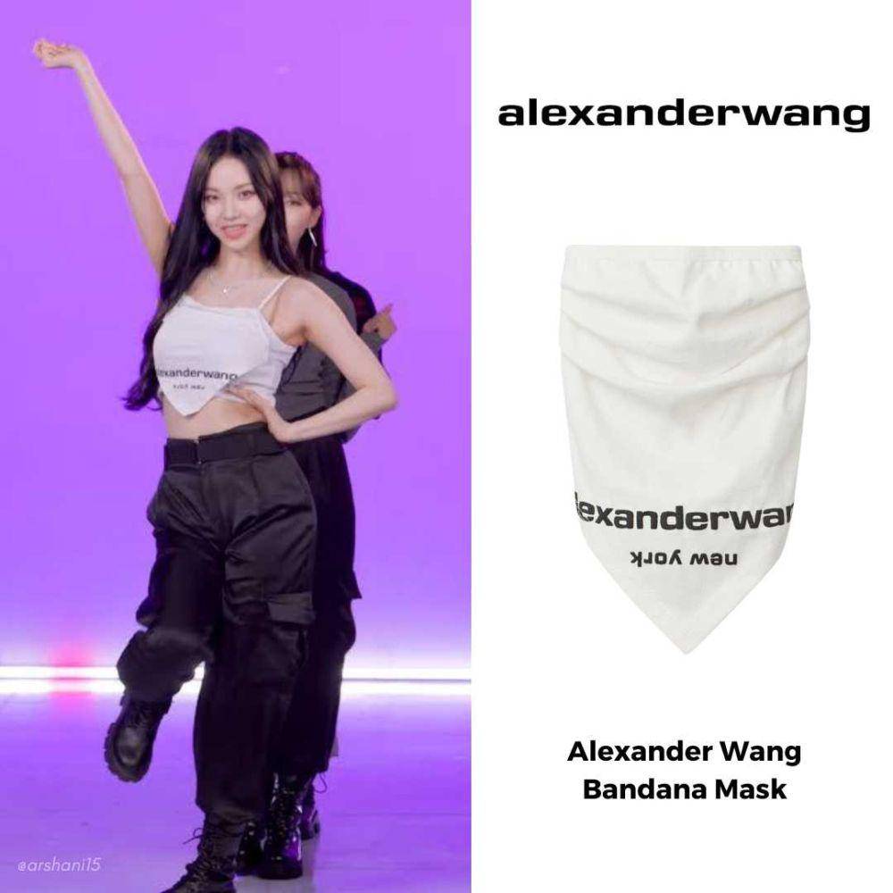 Outfit Karina di era Savage (instagram.com/@arshani15)