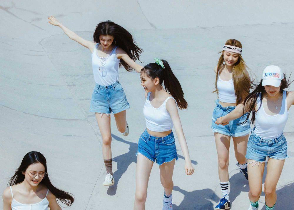 NewJeans (newjeans.kr)