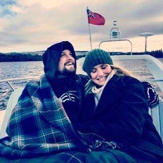 Cameron Diaz dan suami. (instagram.com/benjaminmadden)