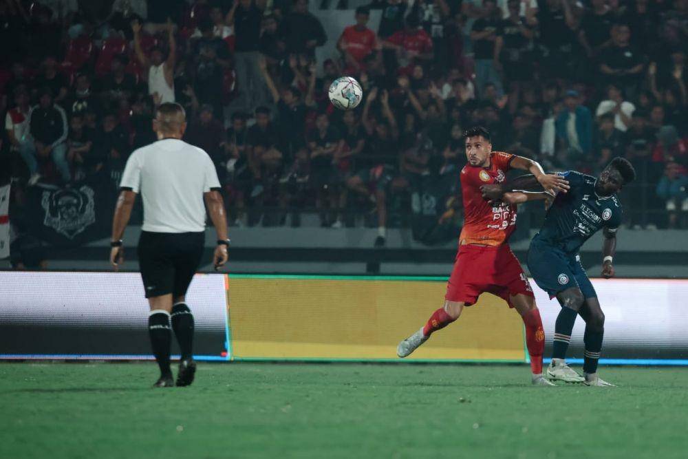 Wilian Pacheco (baliutd.com)
