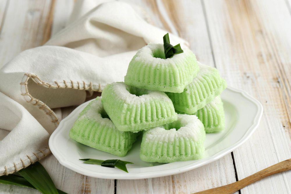 12 Kue Basah Tradisional Paling Disukai, Masih Eksis hingga Kini