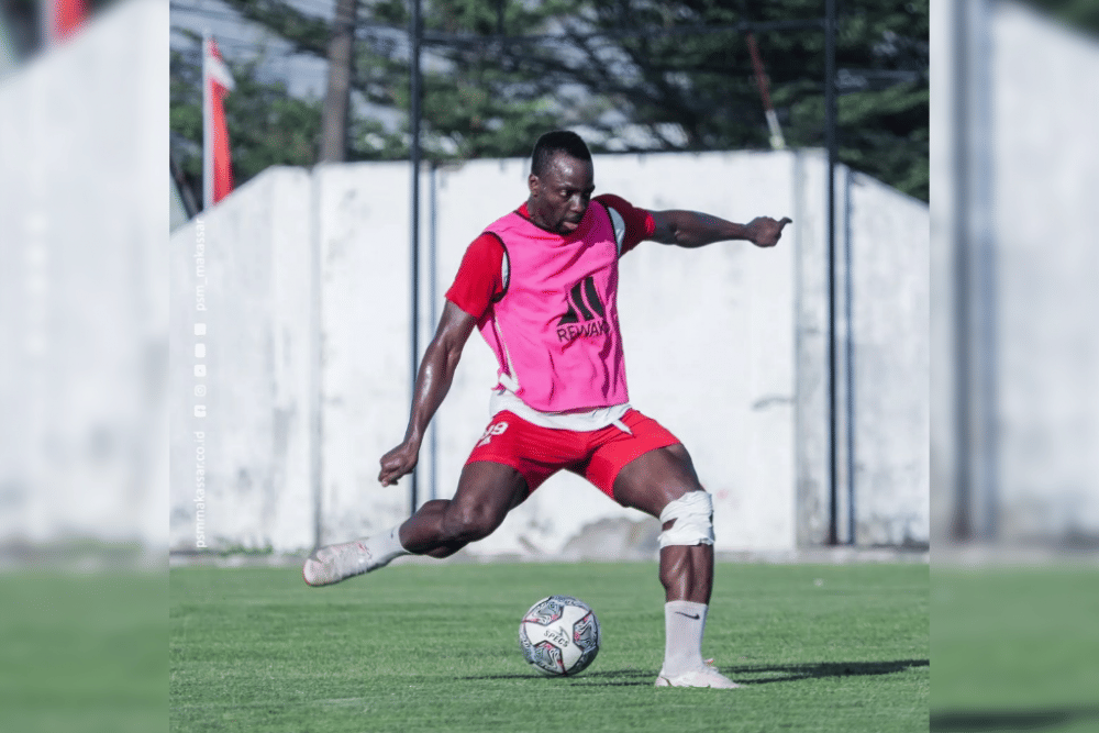 Donald Bissa Masih Tunggu Lampu Hijau untuk Debut di PSM Makassar