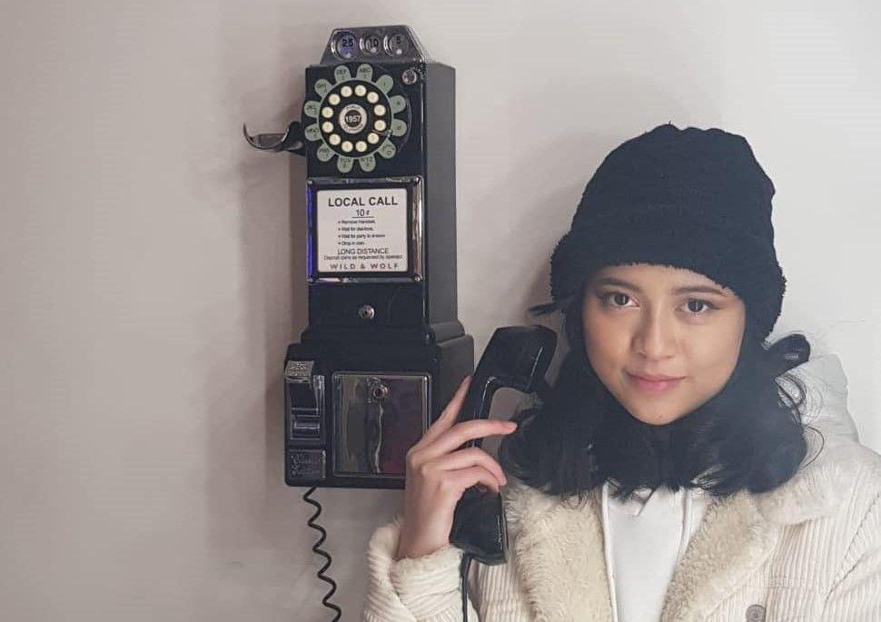 9 Potret Serra Abbie, Putri Angie 'Virgin' yang Jago Menggambar